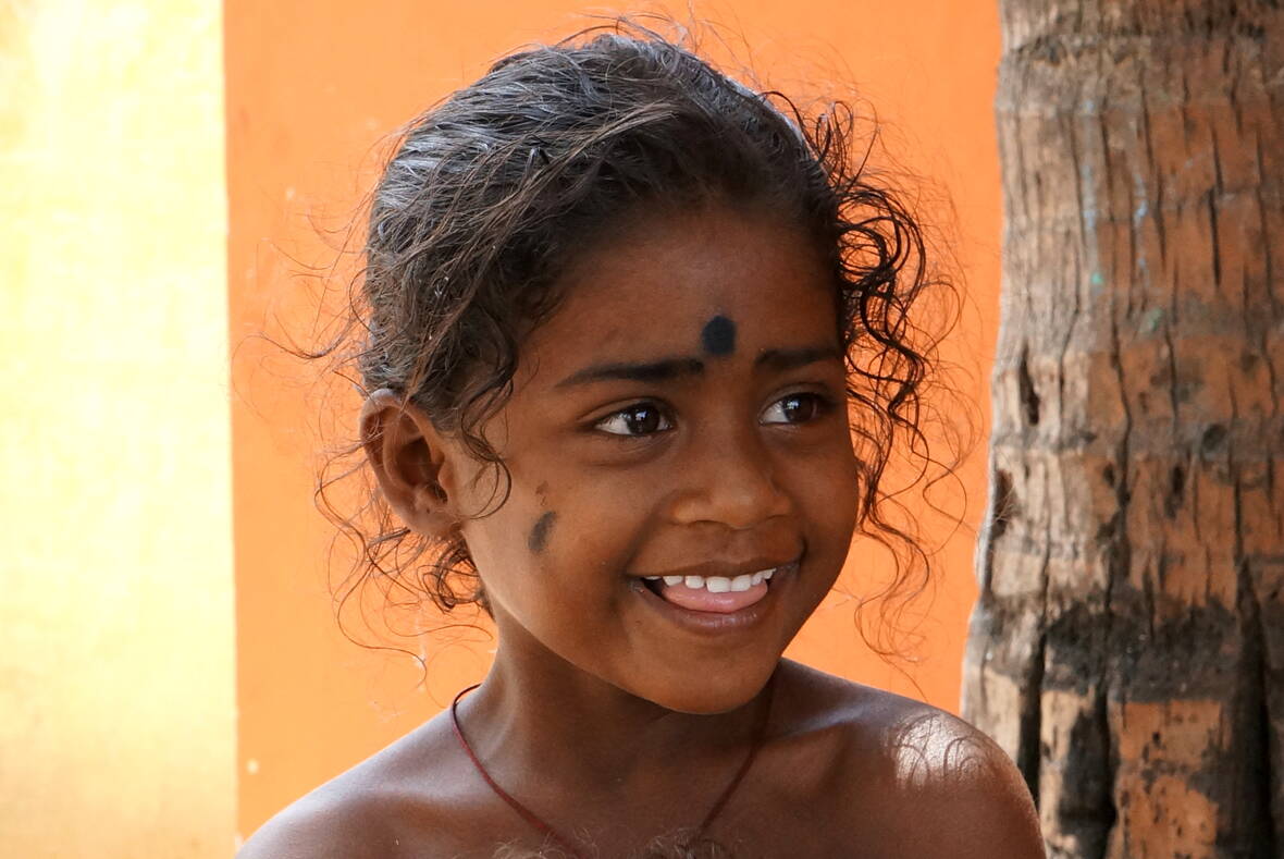 Girl in Kanji (India)